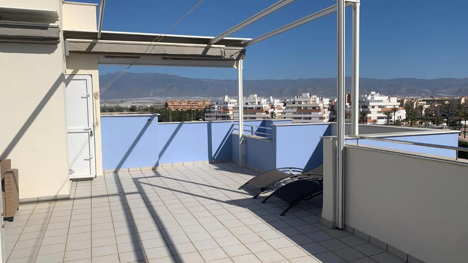 Apartment Beautiful 2 Bedroom Penthouse Roquetas de Mar