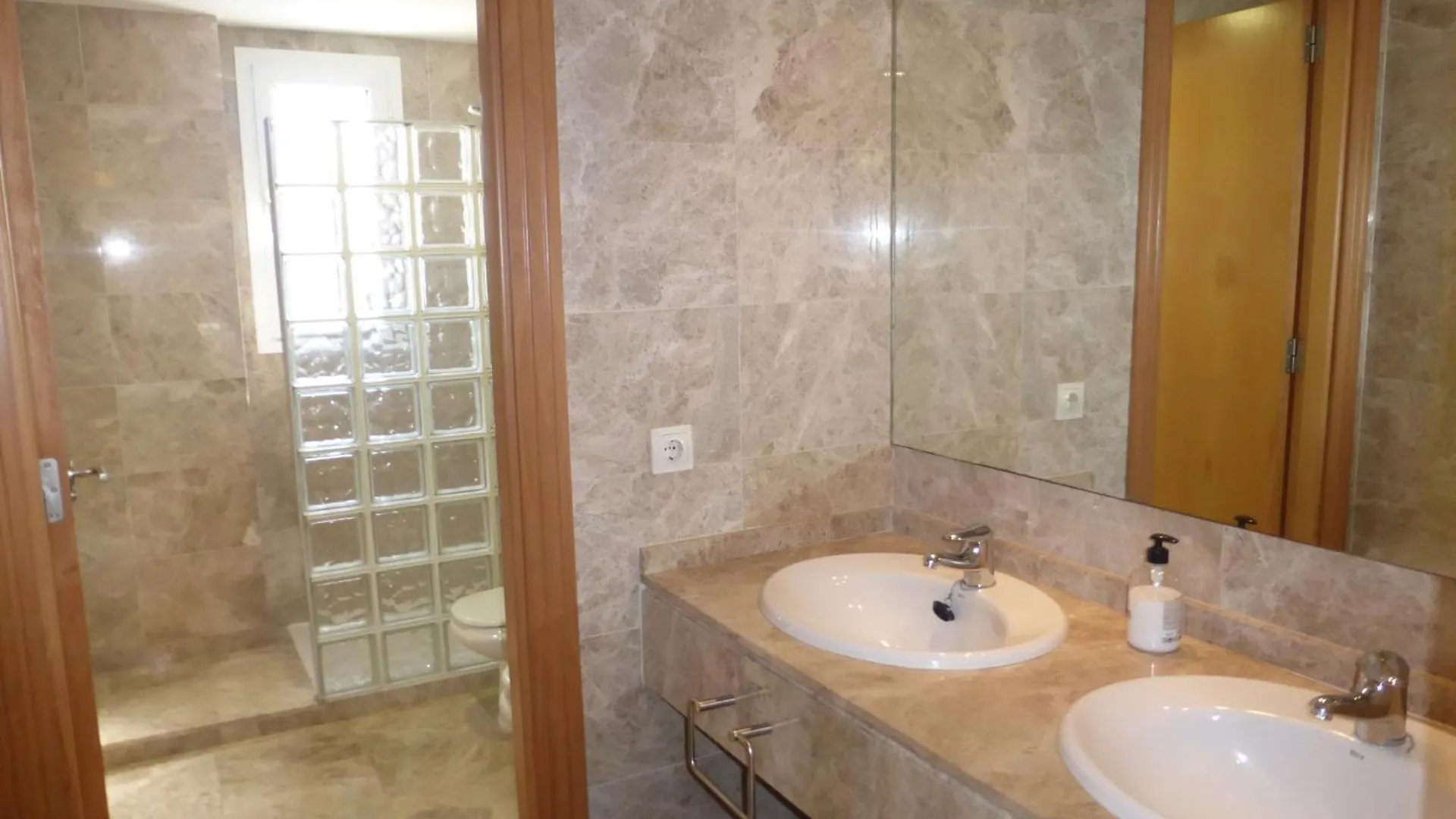 Beautiful 2 Bedroom Penthouse Roquetas de Mar Spain